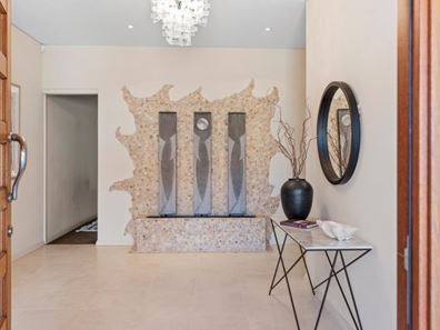 24 Honeymyrtle Grange, Halls Head WA 6210