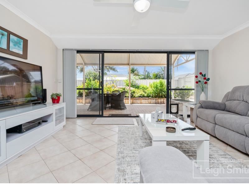35 Willoughbridge Crescent, Erskine