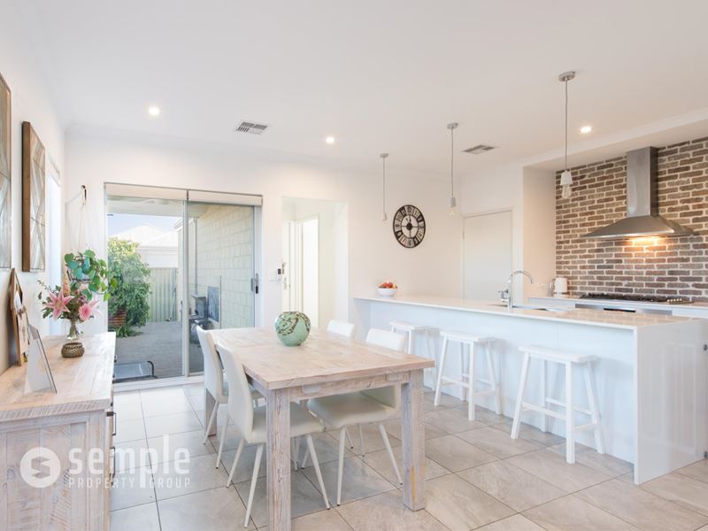 58 Jubilee Avenue, Success