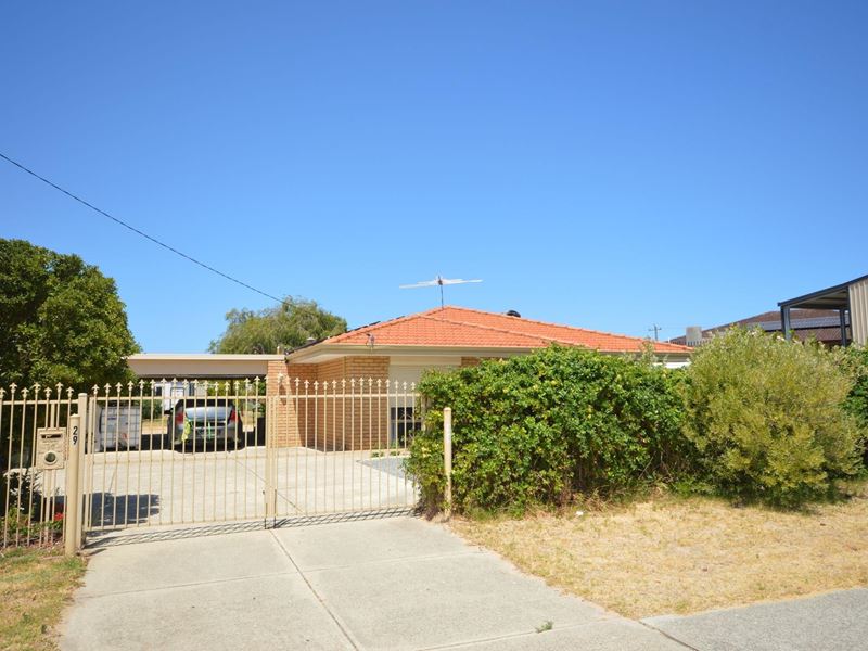 29 Currie Street, Warnbro WA 6169