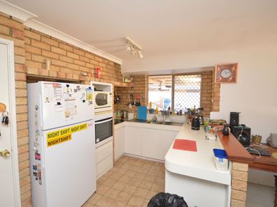 29 Currie Street, Warnbro WA 6169