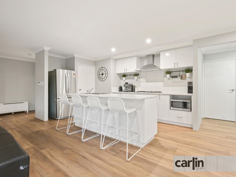 27 Holystone Approach, Wellard