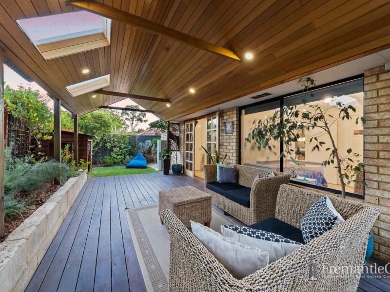 10 Smullin Street, Hamilton Hill