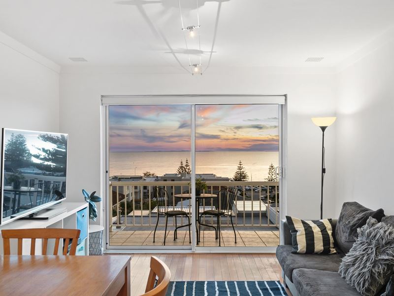 6/20 Overton Gardens, Cottesloe