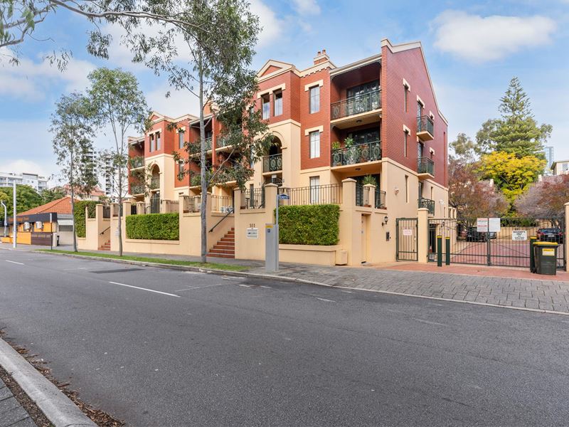 33/99-105 Wellington  Street, East Perth