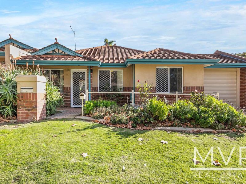 11 Cottonwood Place, O'Connor