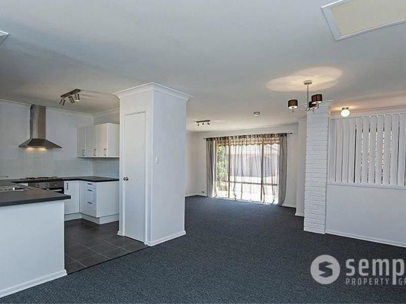 6/9-11 Mallard Way, Cannington