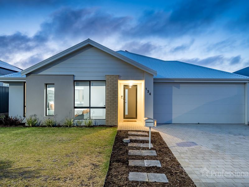134 Myrlea Trail, Alkimos