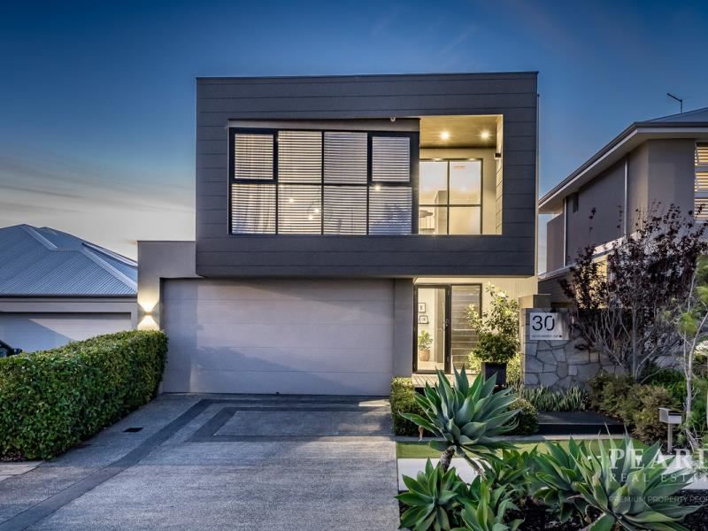 30 Midsummer Avenue, Jindalee