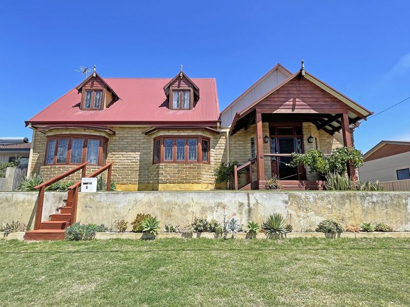 8 Walmsley Street, Castletown