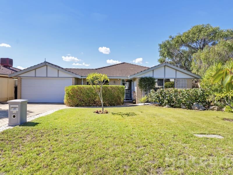 35 Glencoe Loop, Kinross