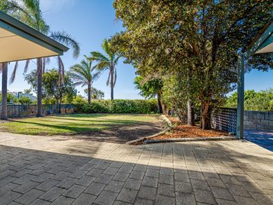 5 Tide Place, Beldon WA 6027