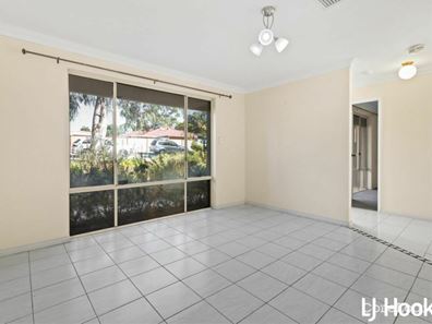 19 Stipling Gardens, Leda WA 6170