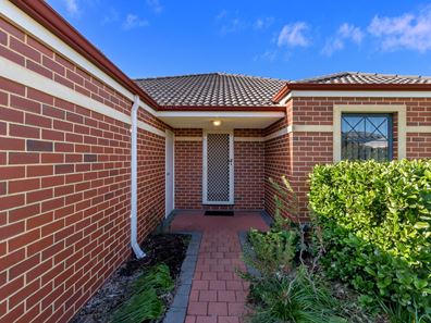 17 Lucky Bay Road, Secret Harbour WA 6173