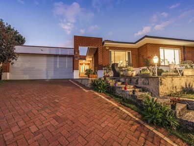 17 Island Retreat, Ballajura WA 6066