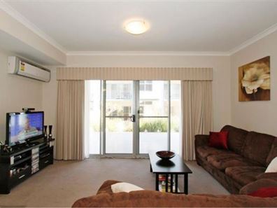 42/6 Ibera Way, Success WA 6164