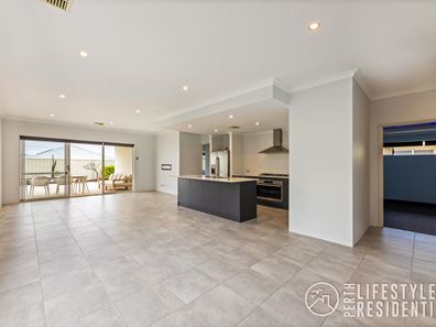 32 Explorer Street, Yanchep WA 6035