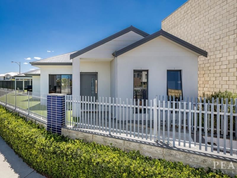 76 Reflection Bvd, Jindalee