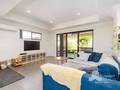 10B Frankel Street, Carey Park WA 6230