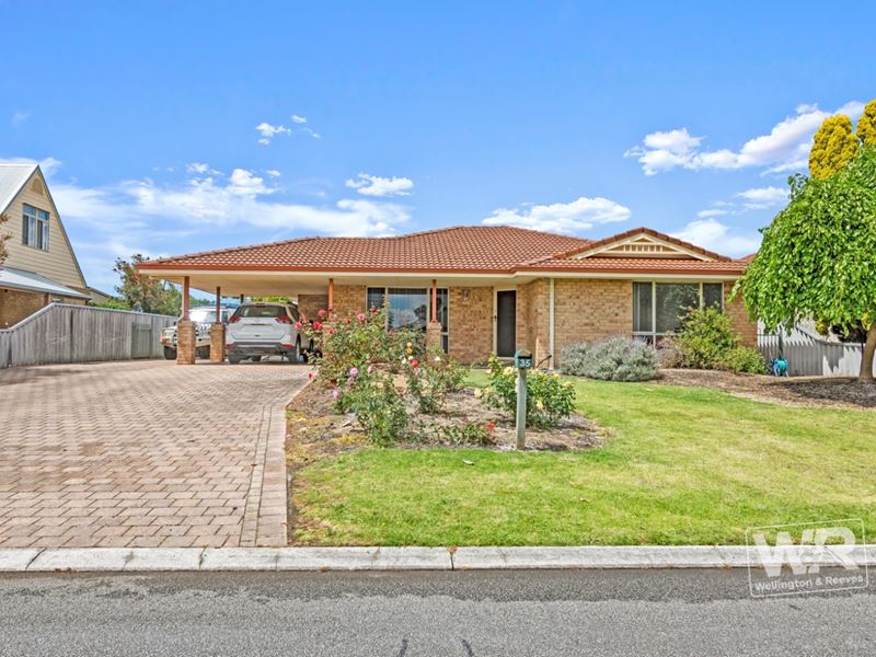 35 Warlock Road, Bayonet Head WA 6330