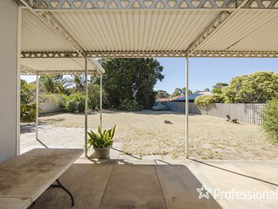 122 Chittering Road, Bullsbrook WA 6084