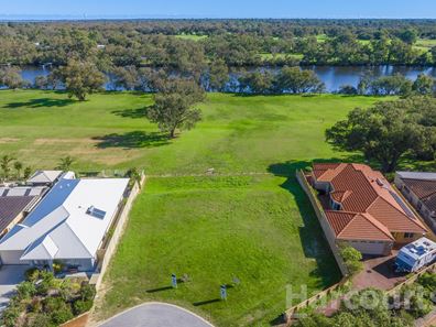 39 Foreshore Cove, South Yunderup WA 6208