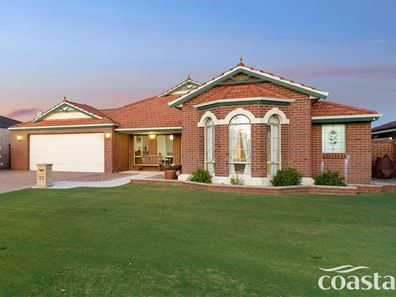 32 Bandol Gdns, Secret Harbour WA 6173