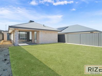 72 Tropicbird Drive, Banksia Grove WA 6031