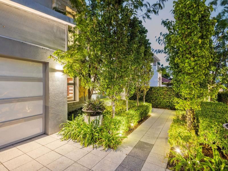 19B Brockway Road, Mount Claremont