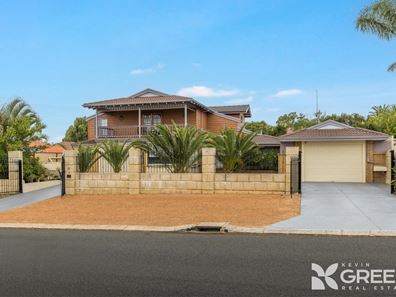 17 Silvertop  Avenue, Halls Head WA 6210