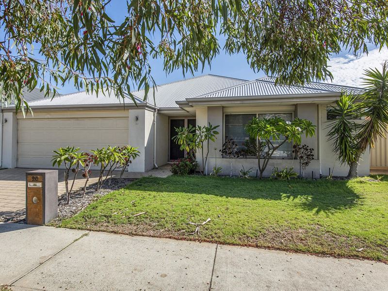 20 Torridge Approach, Piara Waters