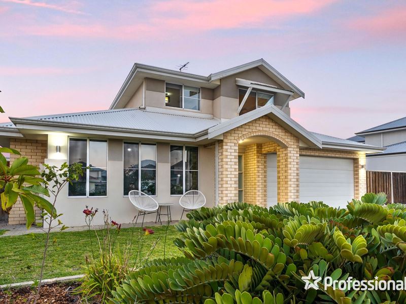 17 Stellaria Avenue, Halls Head WA 6210