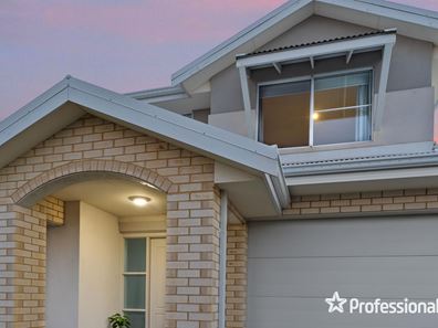 17 Stellaria Avenue, Halls Head WA 6210