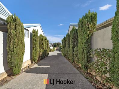 2/41 Foss Street, Bicton WA 6157