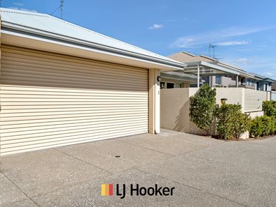 2/41 Foss Street, Bicton WA 6157