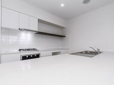 22/1 Glenariff Boulevard, Canning Vale WA 6155