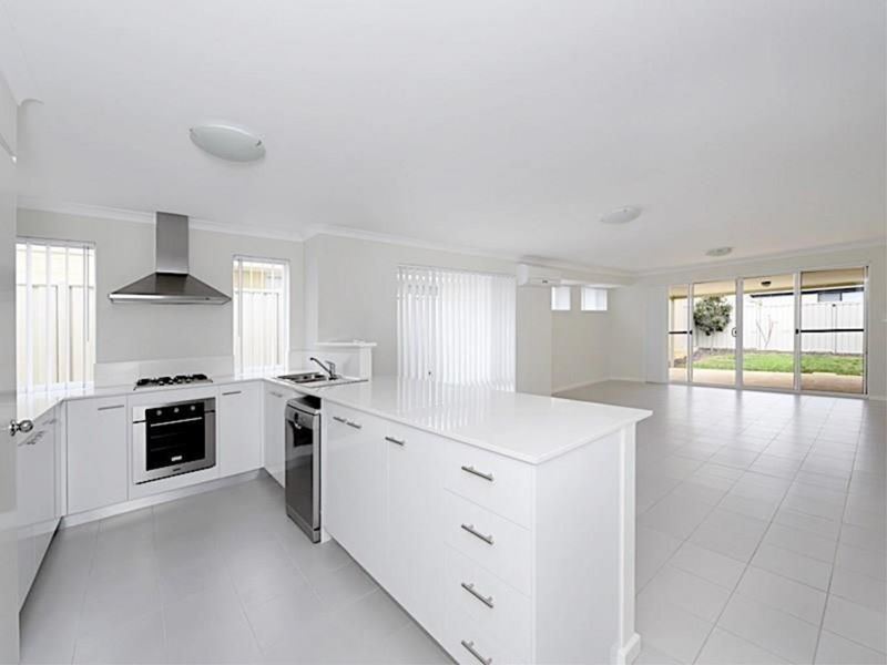 7 Biara Road, Yanchep WA 6035