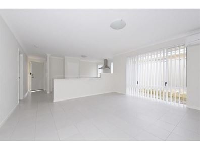 7 Biara Road, Yanchep WA 6035