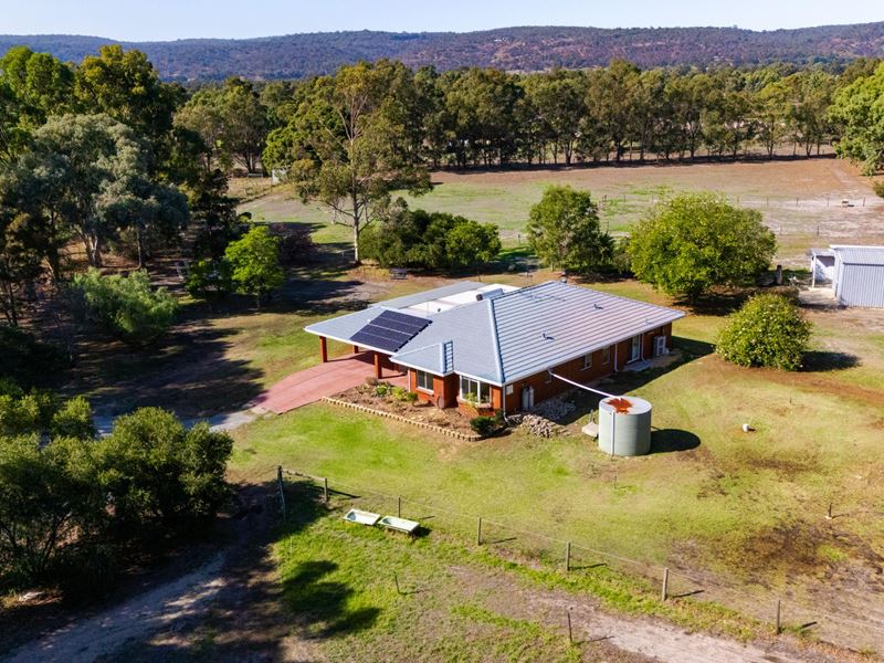 23 Tallagandra Court, Serpentine
