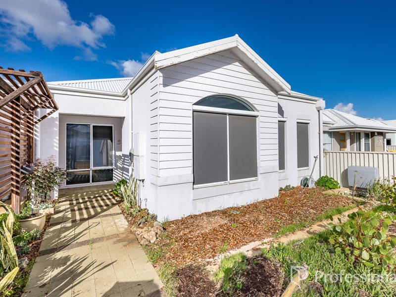 54 Bowline Avenue, Alkimos WA 6038