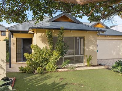 166A Alice Street, Doubleview WA 6018