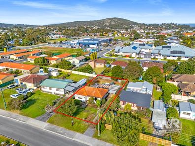 11 Dickson Street, Spencer Park WA 6330