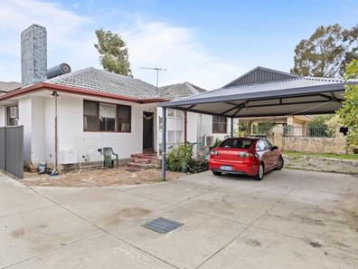 8 Andrews Road, Wilson WA 6107