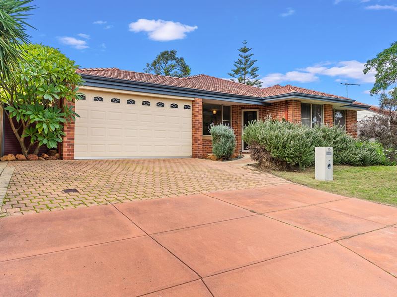 15 Waterlily Drive, Stratton WA 6056