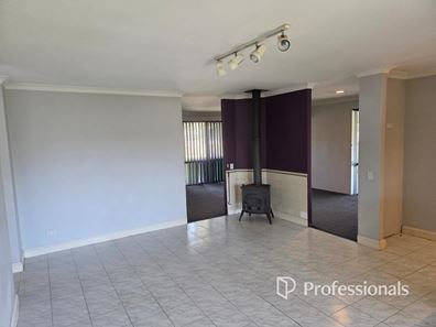 16 Chapple Drive, Australind WA 6233