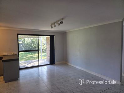 16 Chapple Drive, Australind WA 6233