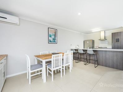 5 Slate Way, Eglinton WA 6034