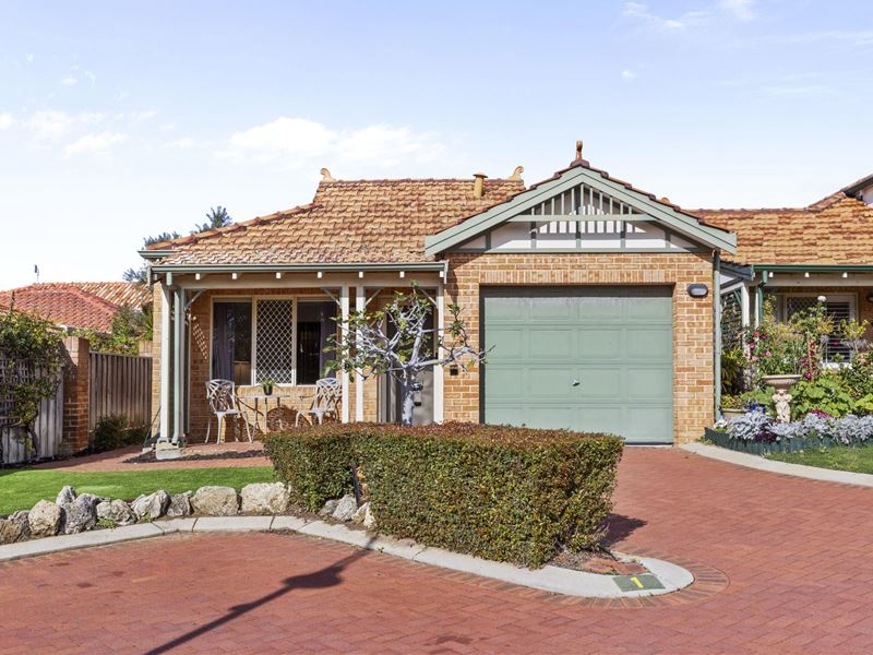 1/25 Arenga Court, Mount Claremont WA 6010