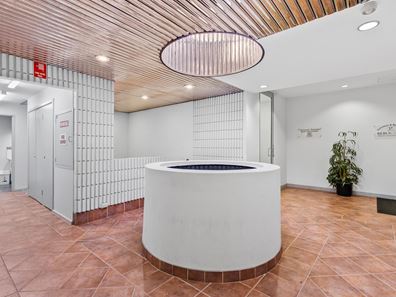 8/300 Albany Highway, Victoria Park WA 6100