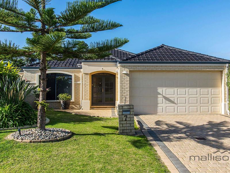 7 Ripple Way, Bateman WA 6150
